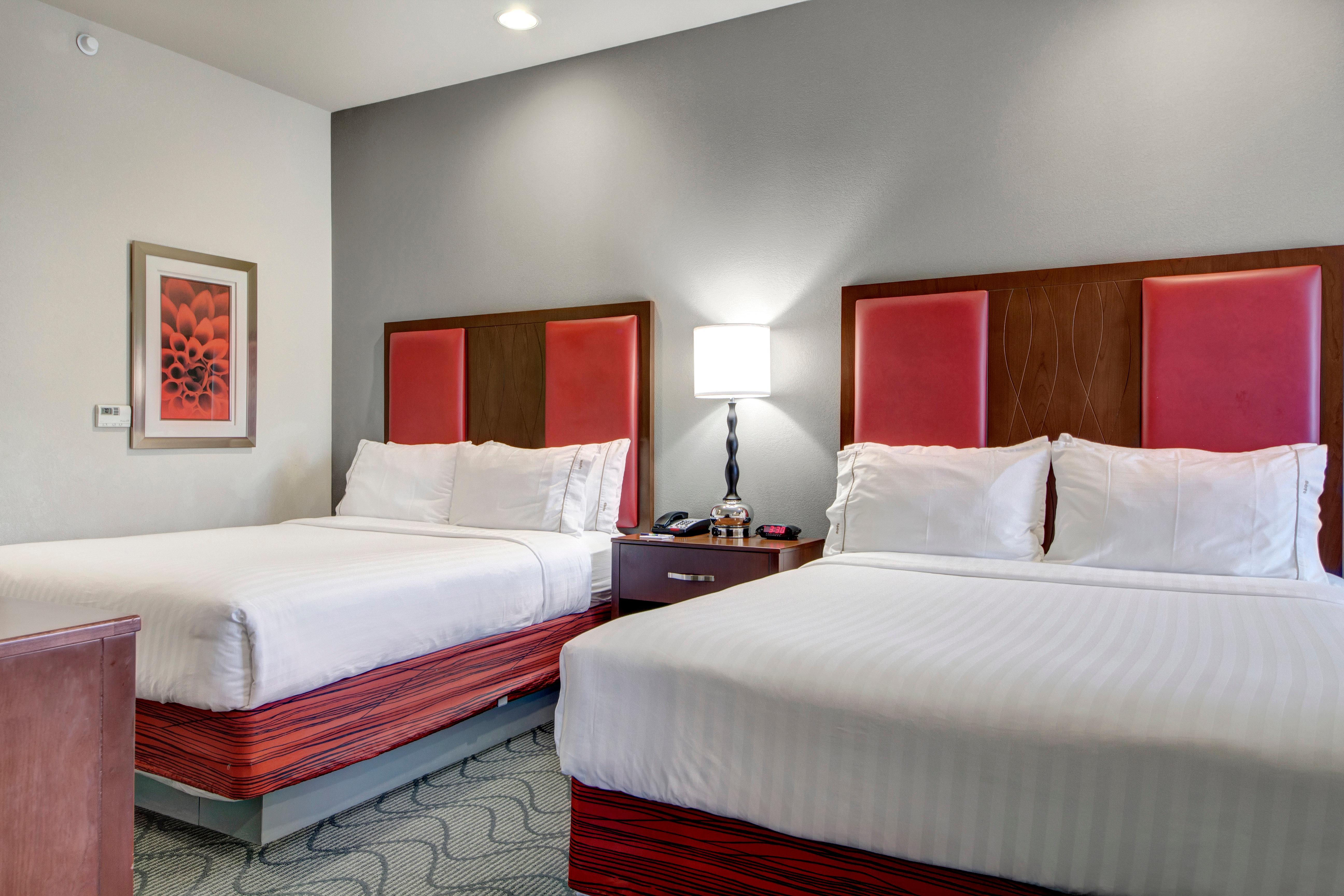 Hotel Express And North By Ihg 3*