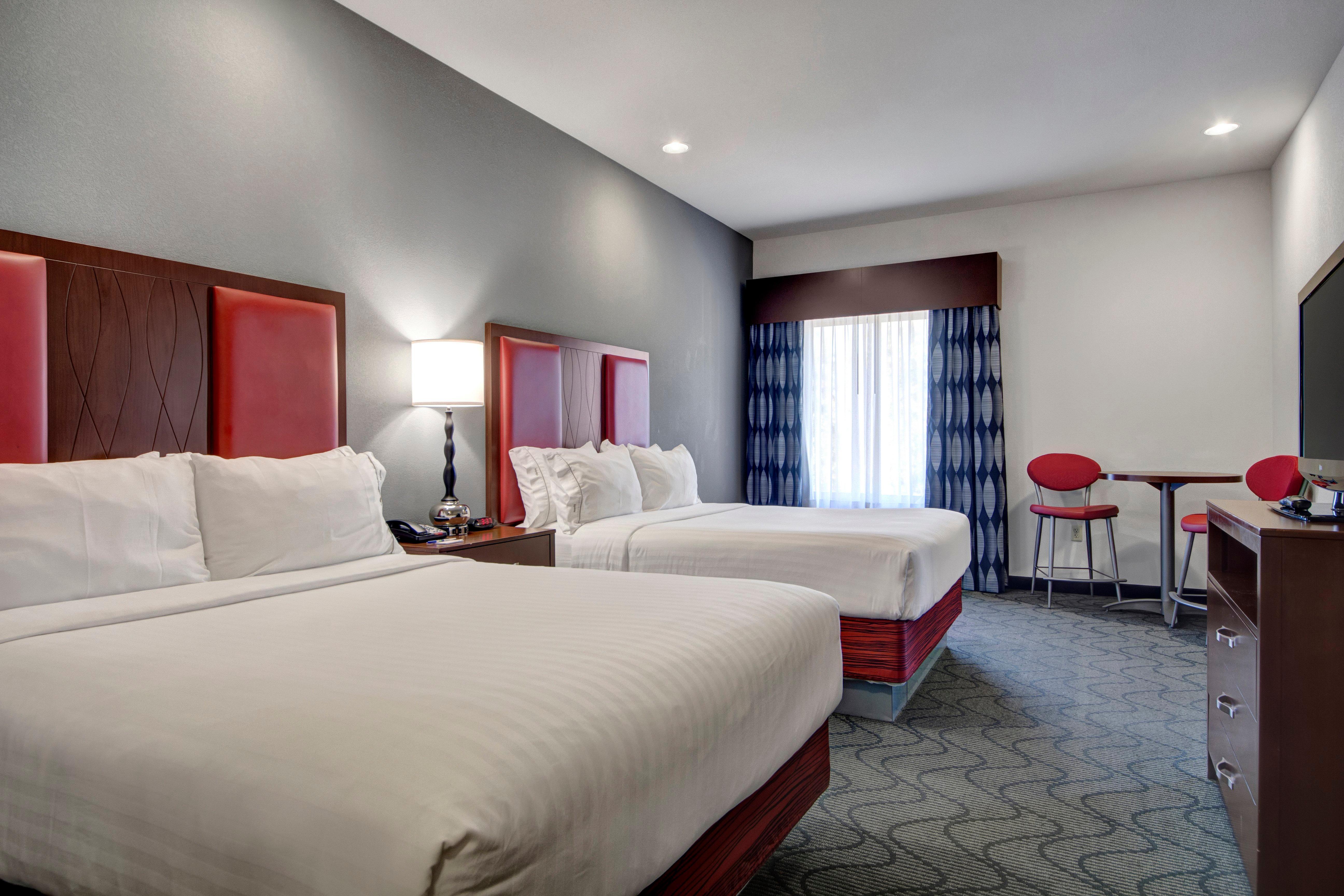 Express And North By Ihg Hotel 3*
