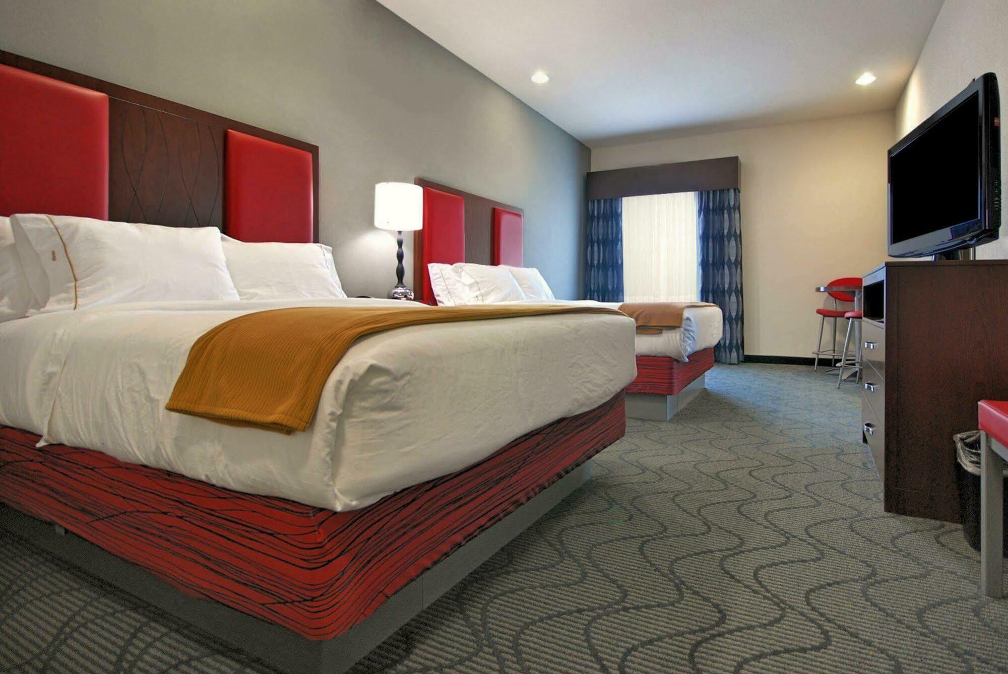 Hotel Express And North By Ihg 3*